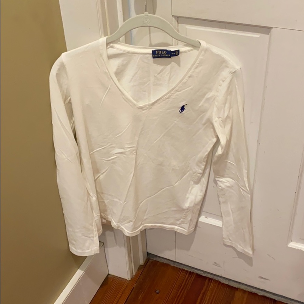 white t-shirt